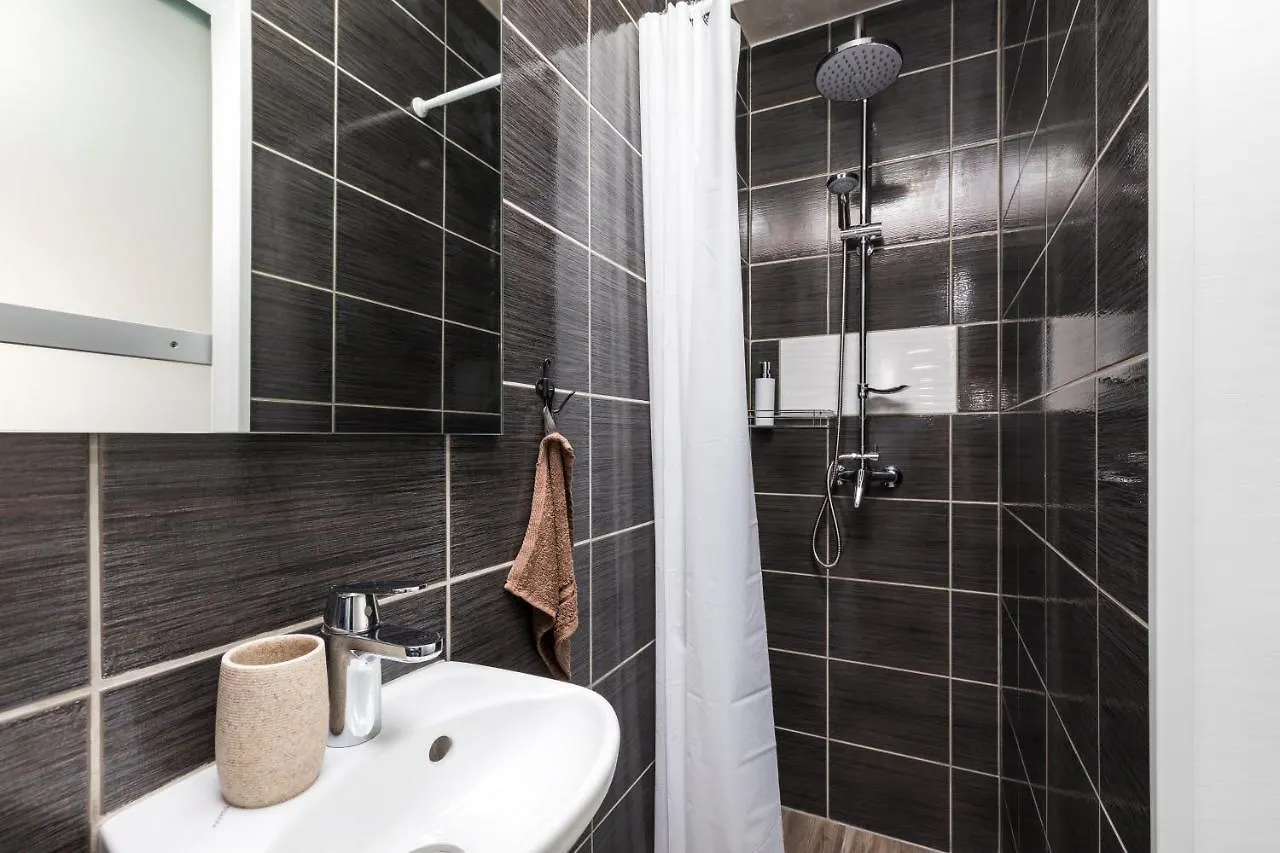 Studio Apartment Pinetree - Mali Lošinj 0*,  Κροατία